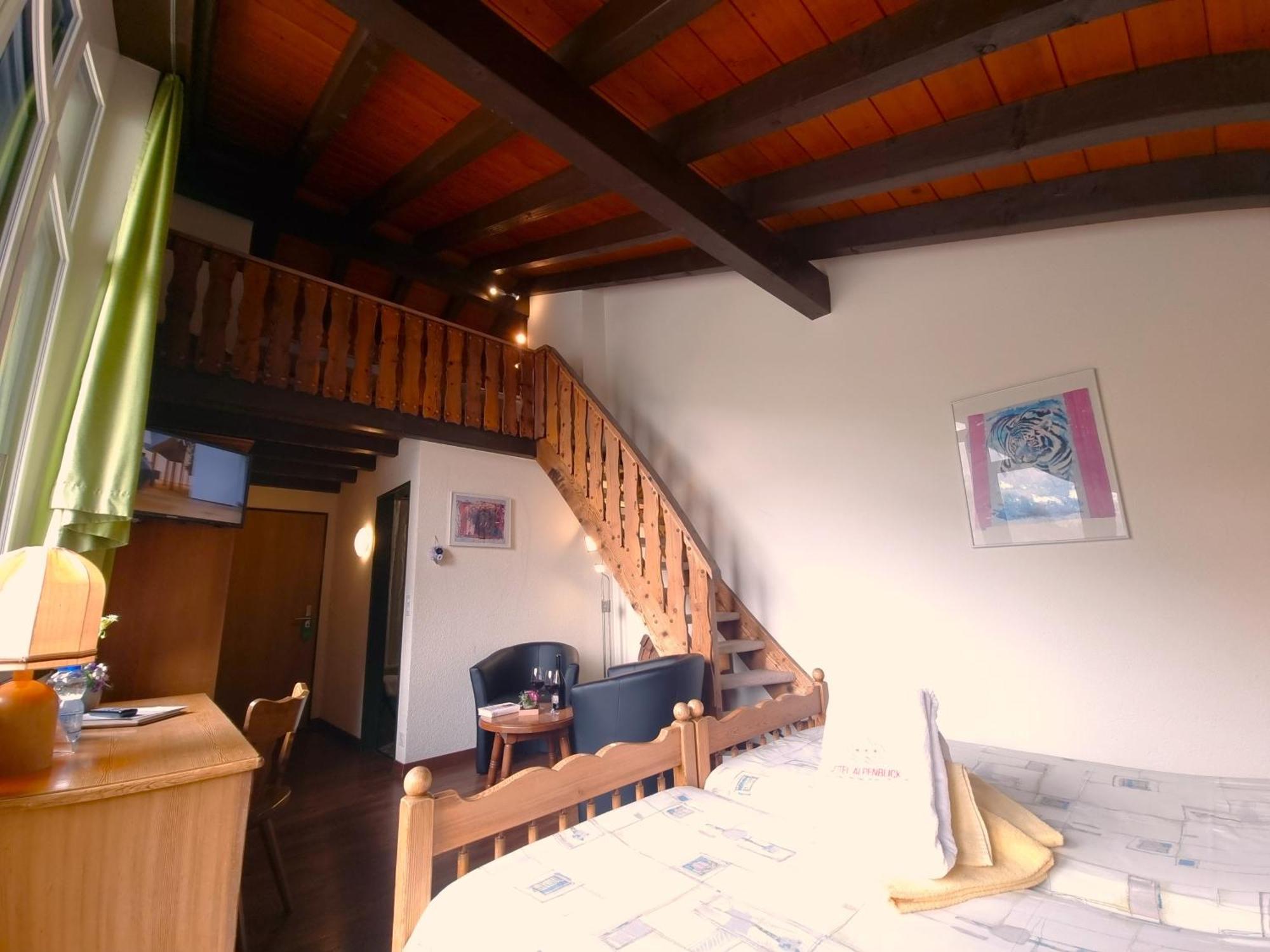 Alpenblick-leukerbad-therme 3*